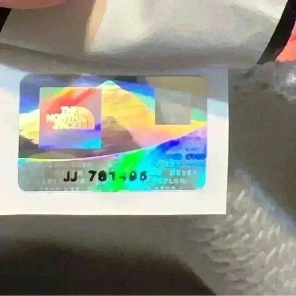 The North Face Women Lightweight Flash Dry Jacket Two Tone Gray & Pink Size L - Picture 11 of 11